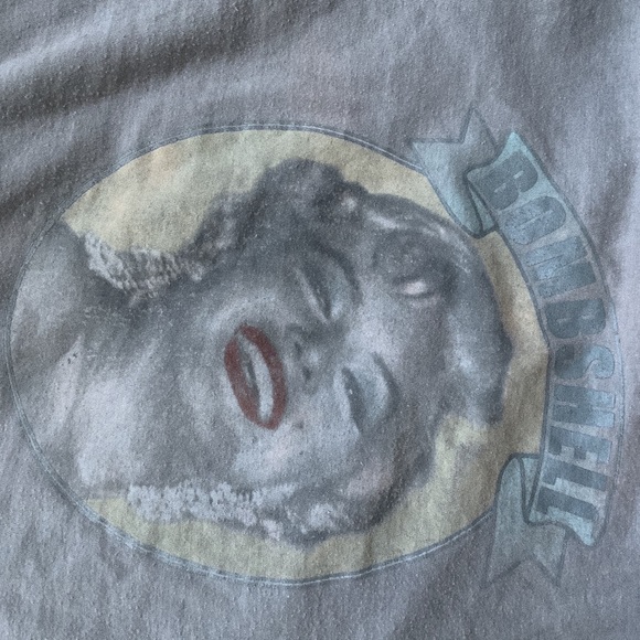 “vintage” Marilyn Monroe Bombshell graphic tee 🤍! - Picture 4 of 5